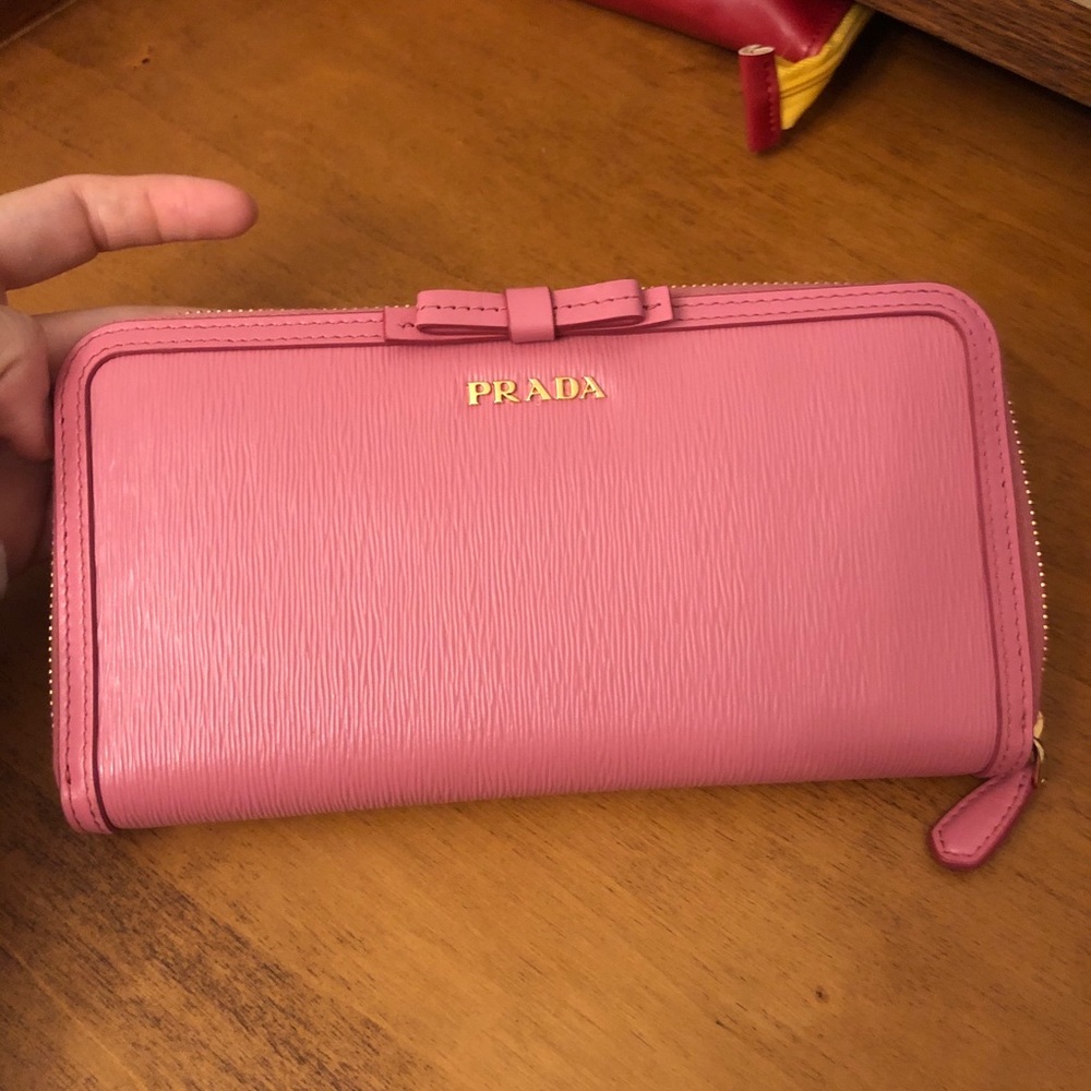 100% authentic Prada wallet